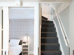 BizStay Park Central Apartments