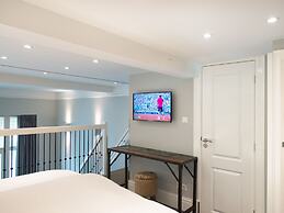 BizStay Park Central Apartments