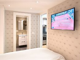 BizStay Park Central Apartments