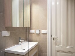 BizStay Park Central Executive