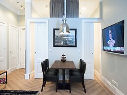 BizStay Park Central Executive