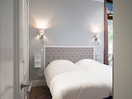 BizStay Park Central Executive