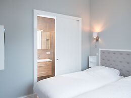 BizStay Park Central Executive