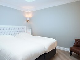 BizStay Park Central Executive