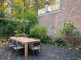 BizStay Park Central Executive