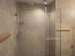 BizStay Park Central Executive