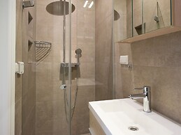 BizStay Park Central Executive