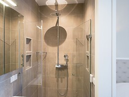 BizStay Park Central Executive