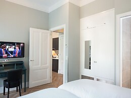 BizStay Park Central Executive