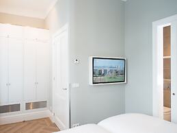 BizStay Park Central Executive