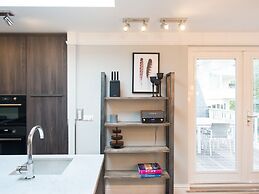 BizStay Park Central Executive