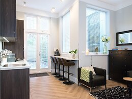 BizStay Park Central Executive