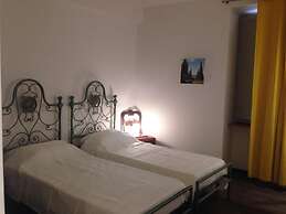 Residenza la Corte Assisi