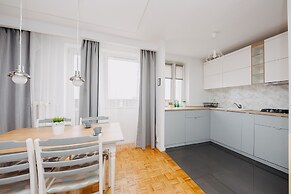 ShortStayPoland Aleje Jerozolimskie - B4