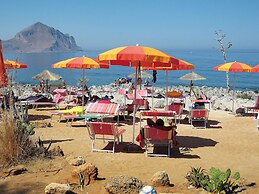 Happy Camp in El Bahira Camping Village