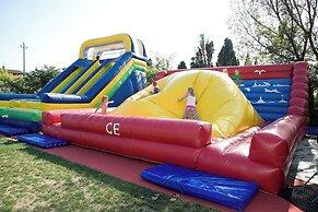 Happy Camp in Camping Cisano San Vito