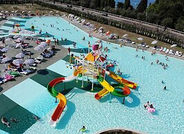 Happy Camp in Camping Cisano San Vito