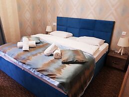 Hotel Makona