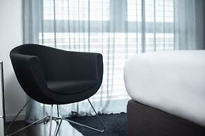 &REPEAT Köln Airport