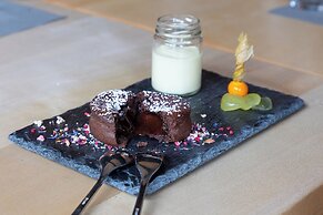 &REPEAT Köln Airport