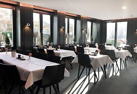 &REPEAT Köln Airport