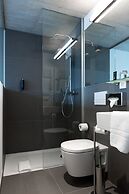 &REPEAT Köln Airport