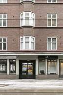 2ndhomes Bright Top Floor Studio in Fredrikinkatu