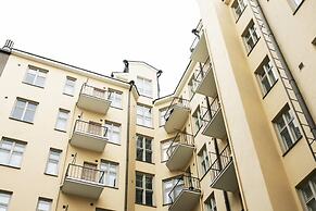 2ndhomes Bright Top Floor Studio in Fredrikinkatu