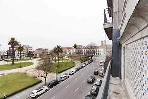 Boutique Rentals - Republica's Garden Studio with views