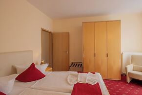 Seehotel Grossraeschen