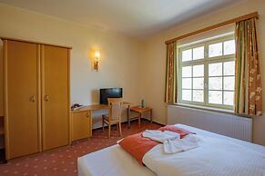 Seehotel Grossraeschen