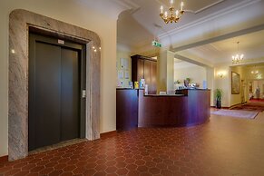 Seehotel Grossraeschen
