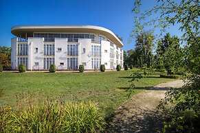 Seehotel Grossraeschen