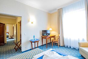 Seehotel Grossraeschen