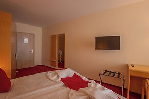 Seehotel Grossraeschen