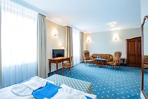 Seehotel Grossraeschen