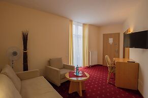 Seehotel Grossraeschen