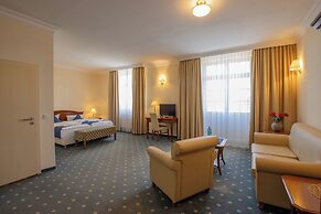 Seehotel Grossraeschen