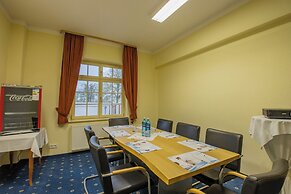 Seehotel Grossraeschen