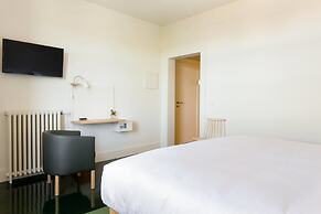Duas Portas Townhouse