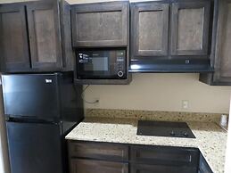 Scottish Inn & Suites