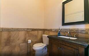 Stylish Condos Close to Art and Culture