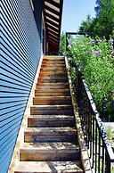 Artisan Suites on Bowen