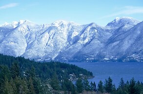 Artisan Suites on Bowen