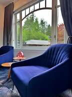 Artisan Suites on Bowen