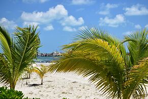 Bahari Cancun - Adults Only