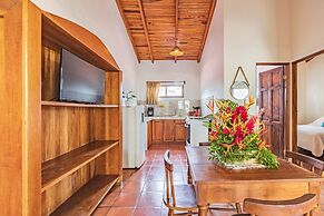 Ola Bonita BeachFront Apart Hotel