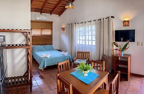 Ola Bonita BeachFront Apart Hotel