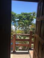 Ola Bonita BeachFront Apart Hotel