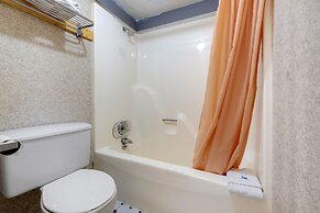 OYO Hotel Mt. Vernon KY - Renfro valley/I-75